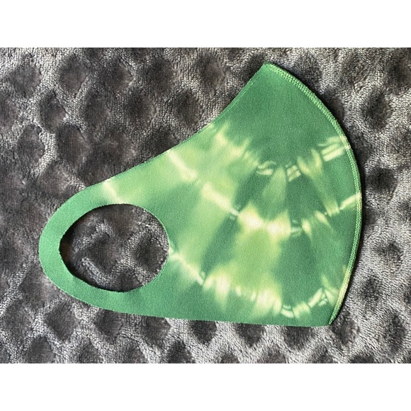 💚 Tie-dye Unisex Face Mask - Picture 2 of 5